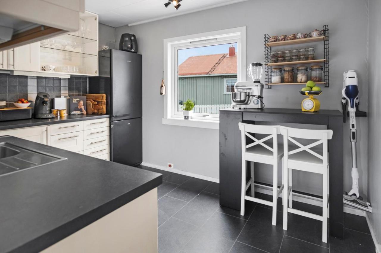 House In The Heart Of Lofoten With Spectacular View Reine Bagian luar foto
